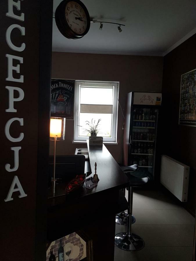 Hotelik Pod Baranami Siechnice Exterior foto